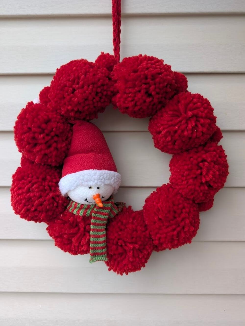 Vintage 16" Snowman Pom Pom Wreath w/Box From Cracker Barrel